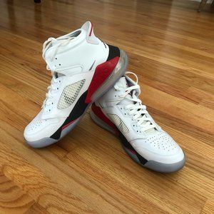Jordan Mars 270